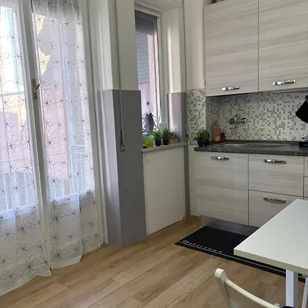 La Casa Nel Vicolo-casa Vittoria *